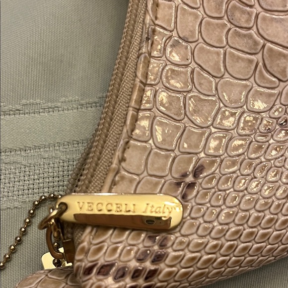 Vecceli Italy Beige Snake Print Shoulder Bag - Picture 4 of 10